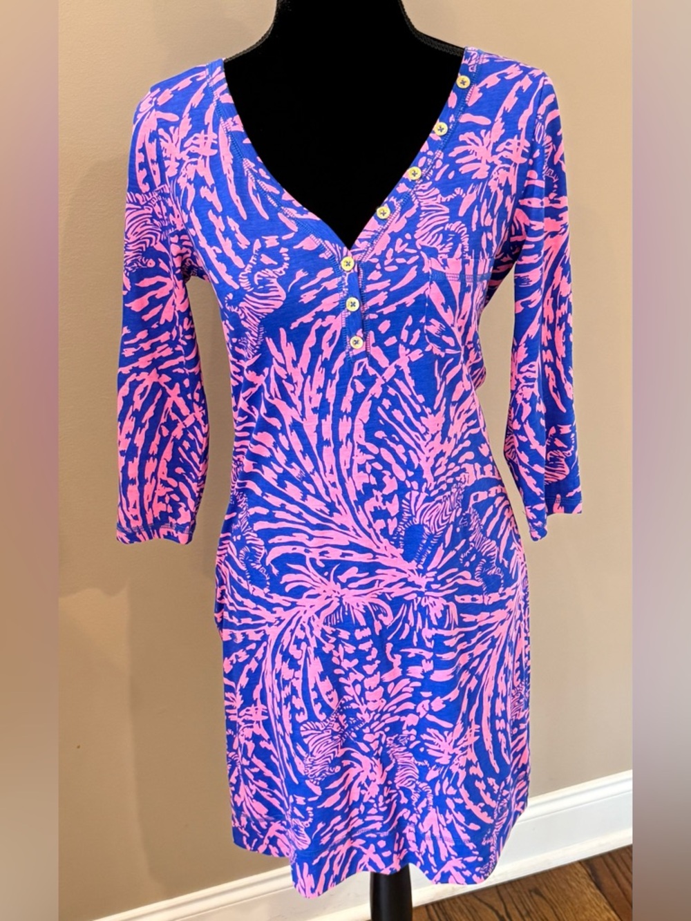 Women’s LILLY PULITZER Pima cotton blue & pink palm and zebra dress- Size Small